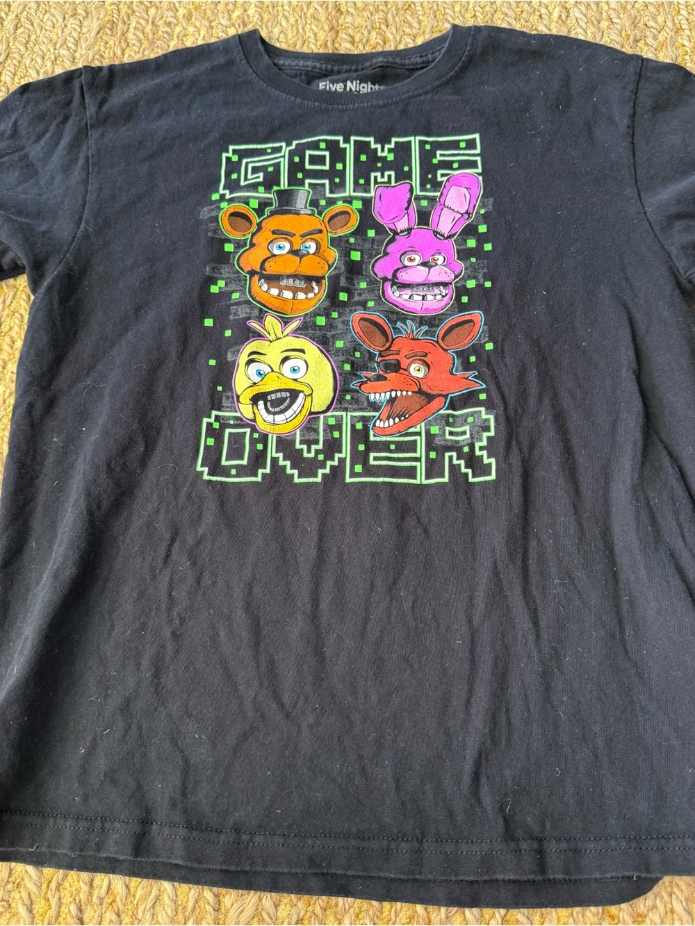 Five Nights at Freddy’s Boys Kids Black Game Over T-Shirt Size Large